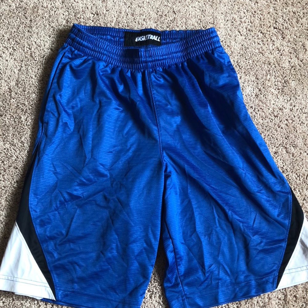 Men’s Nike basketball shorts